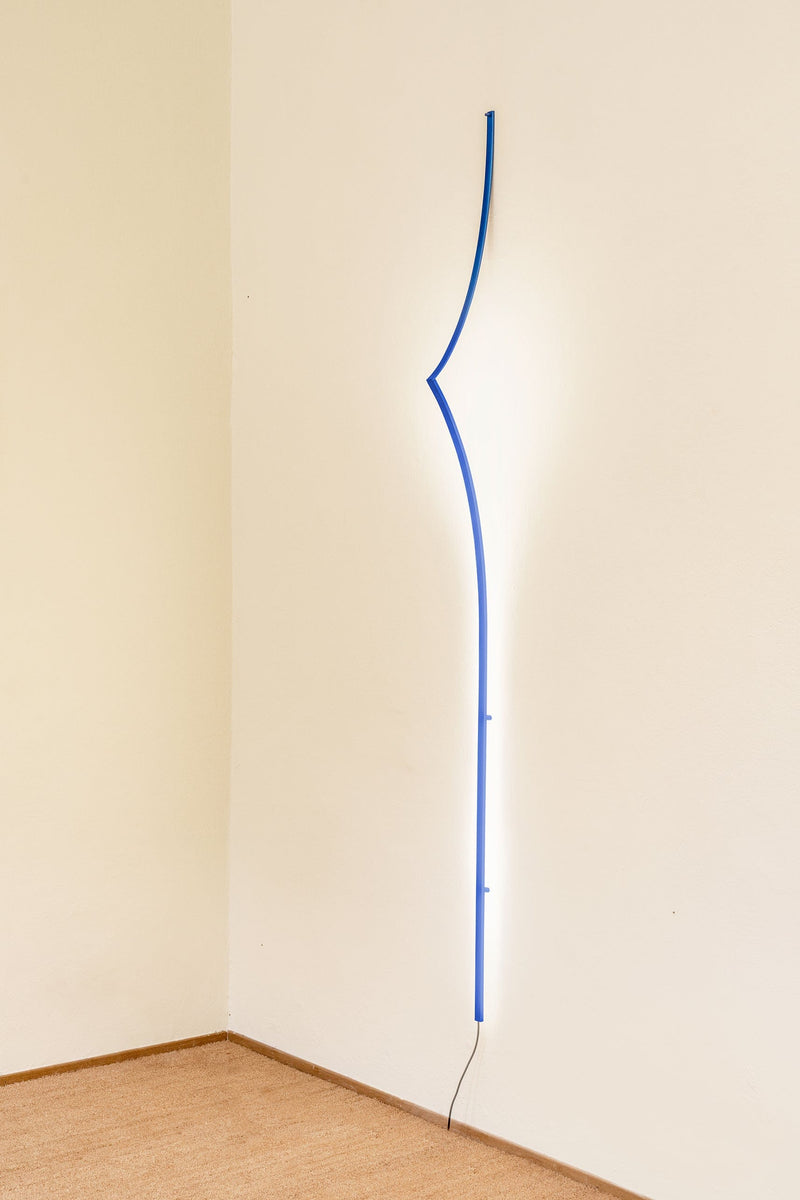 Linear Wall Lamp Fold