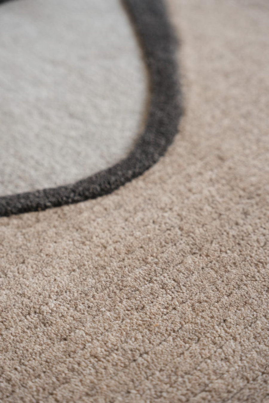 Hand-tufted wool rug - Faye Toogood - Maison Matisse